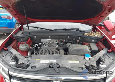 2023 Volkswagen Atlas Cross Sport 3.6L V6 Sel Premium R-Line z USA, uszkodzony, nr VIN 1V2FE2CA4PC206702